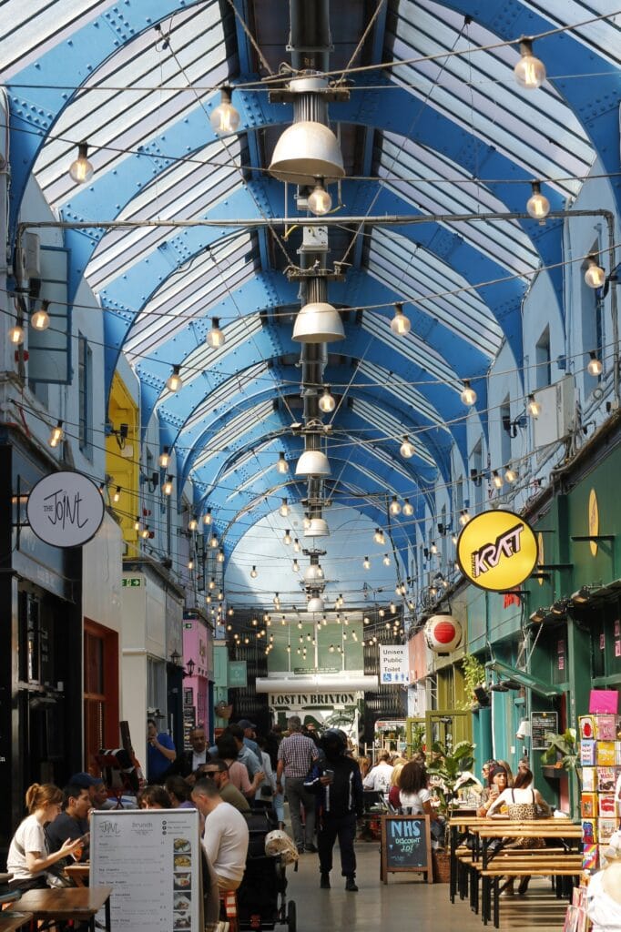 Vibrant market scene in London showcasing popular dining spots, ideal for holiday lets and residential lettings. MX Lettings Property Managers London