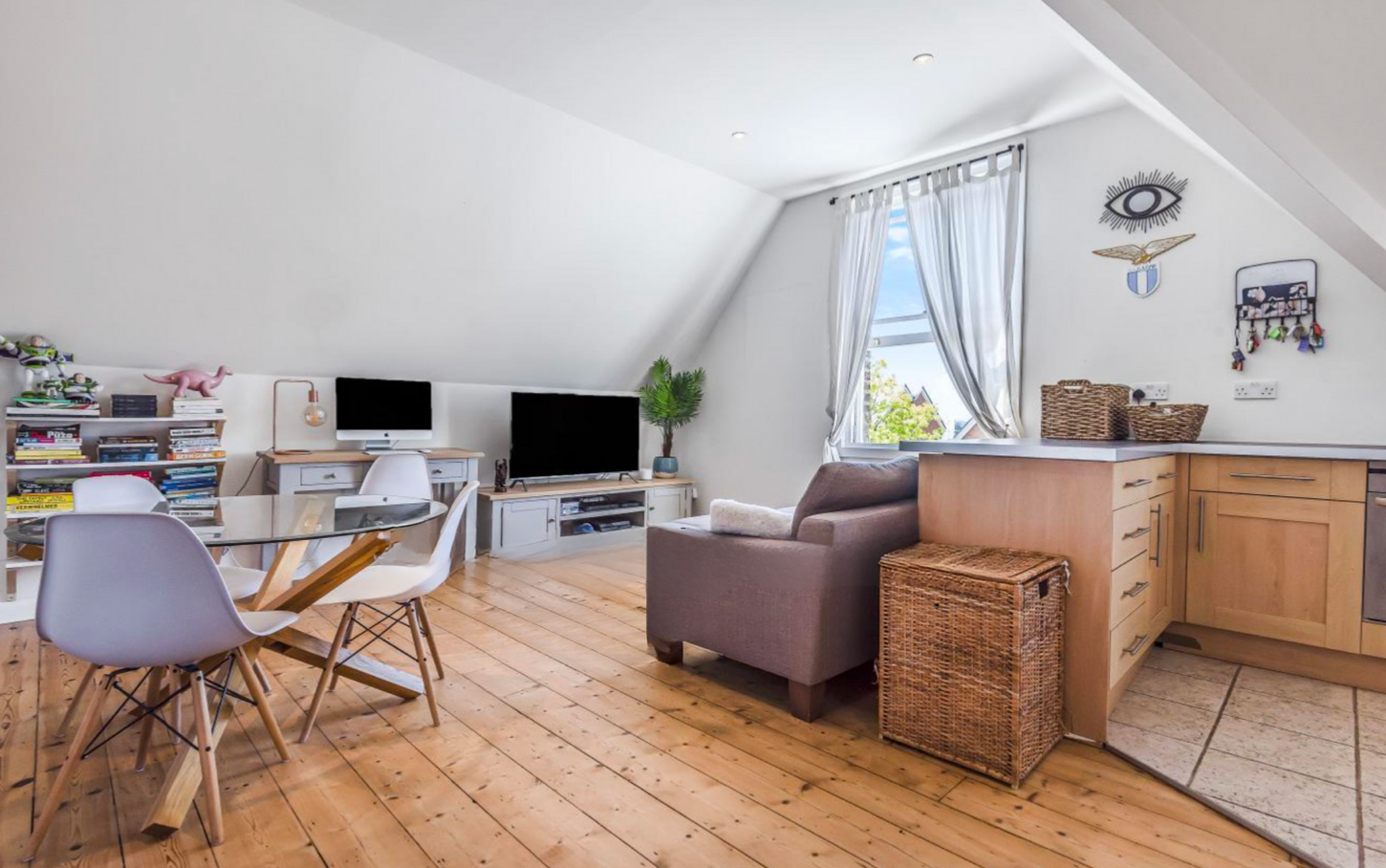Darlaston Road, Wimbledon