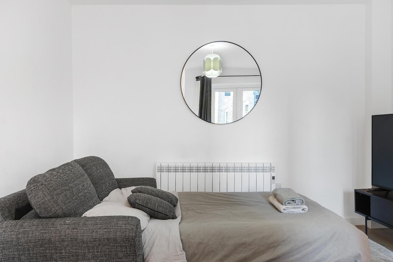 221 Clapham Road, Stockwell