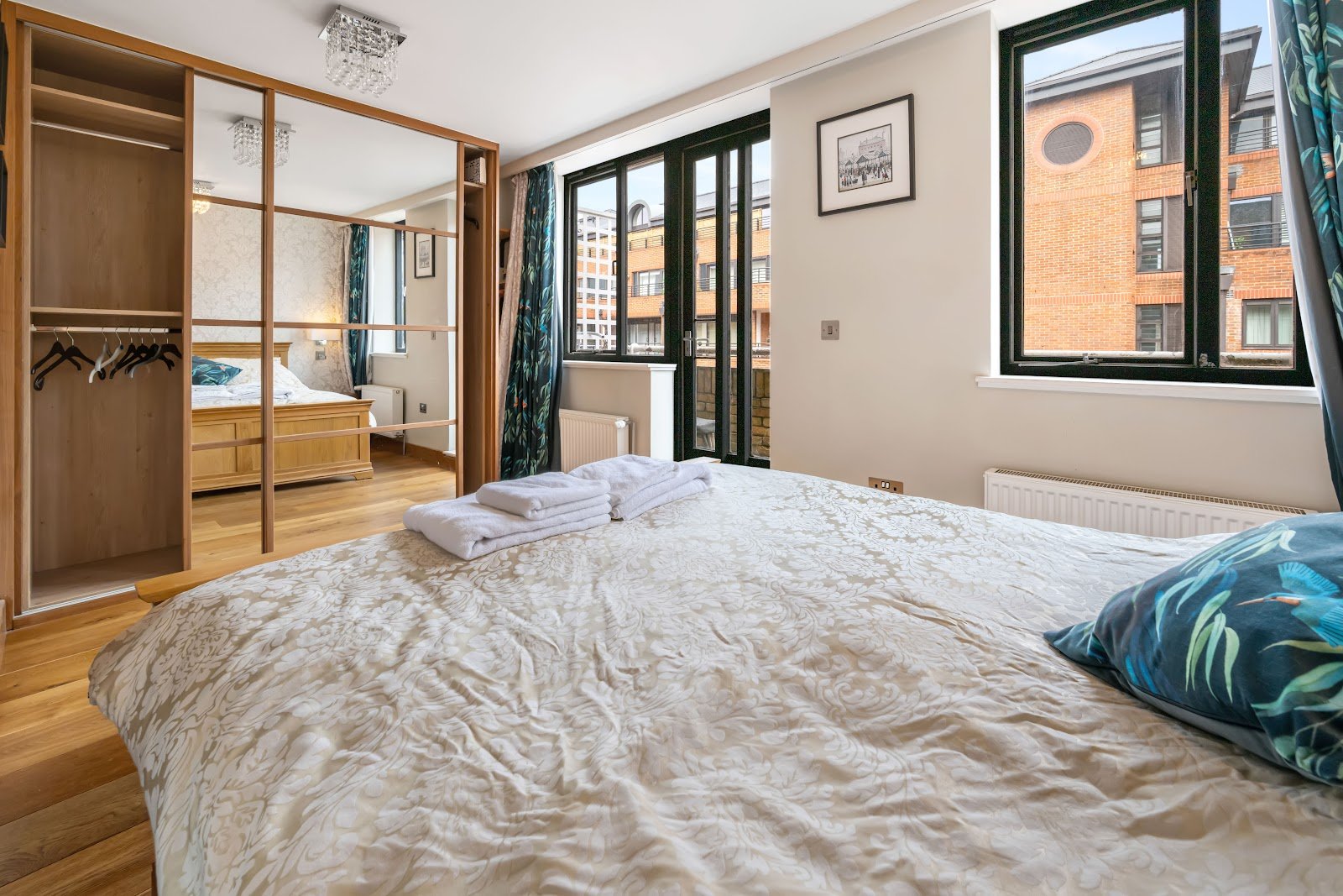 Chesterton Square, Kensington