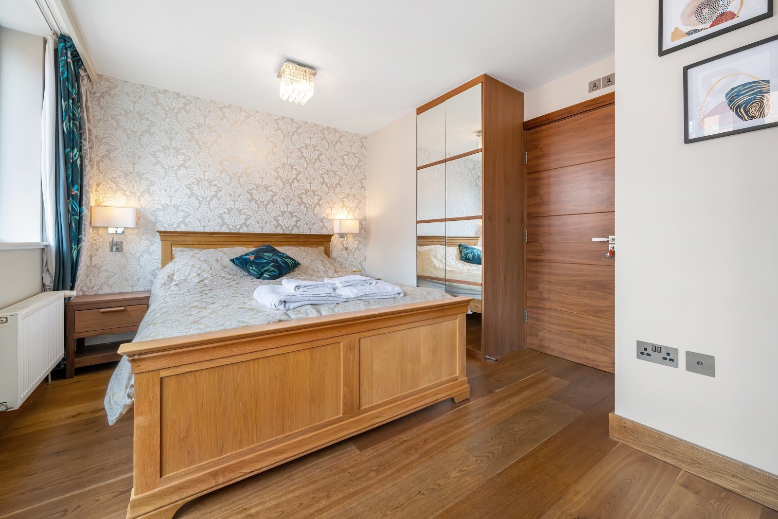Chesterton Square, Kensington