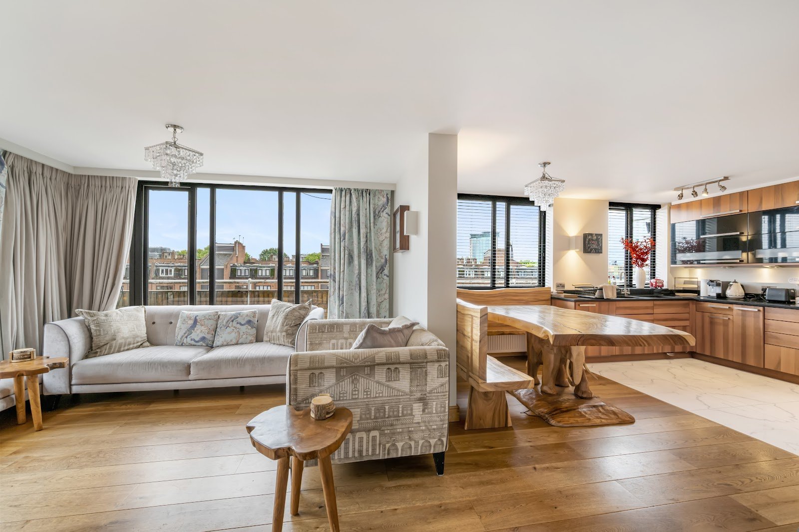 Chesterton Square, Kensington