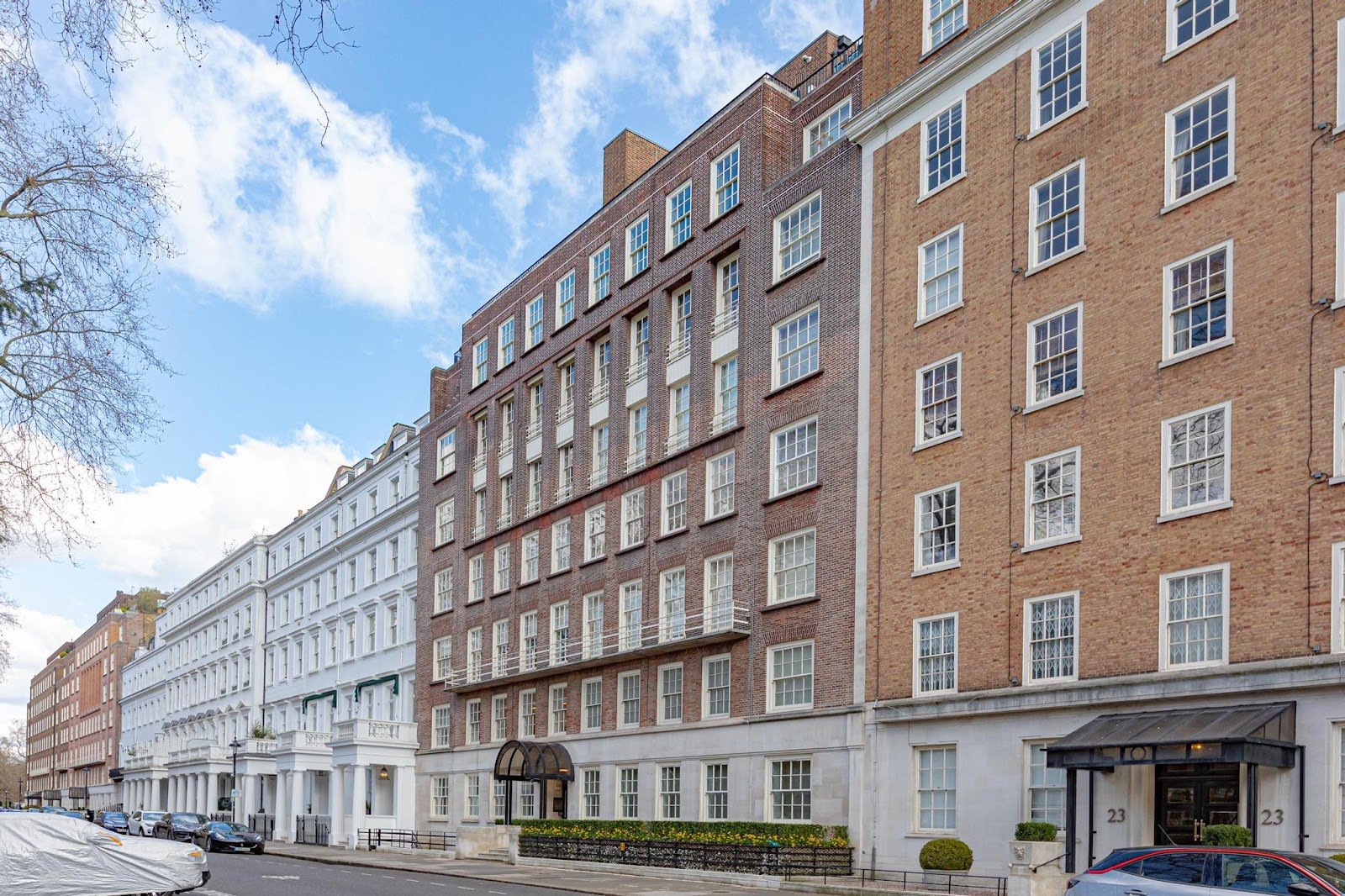 Lowndes Square, Knightsbridge