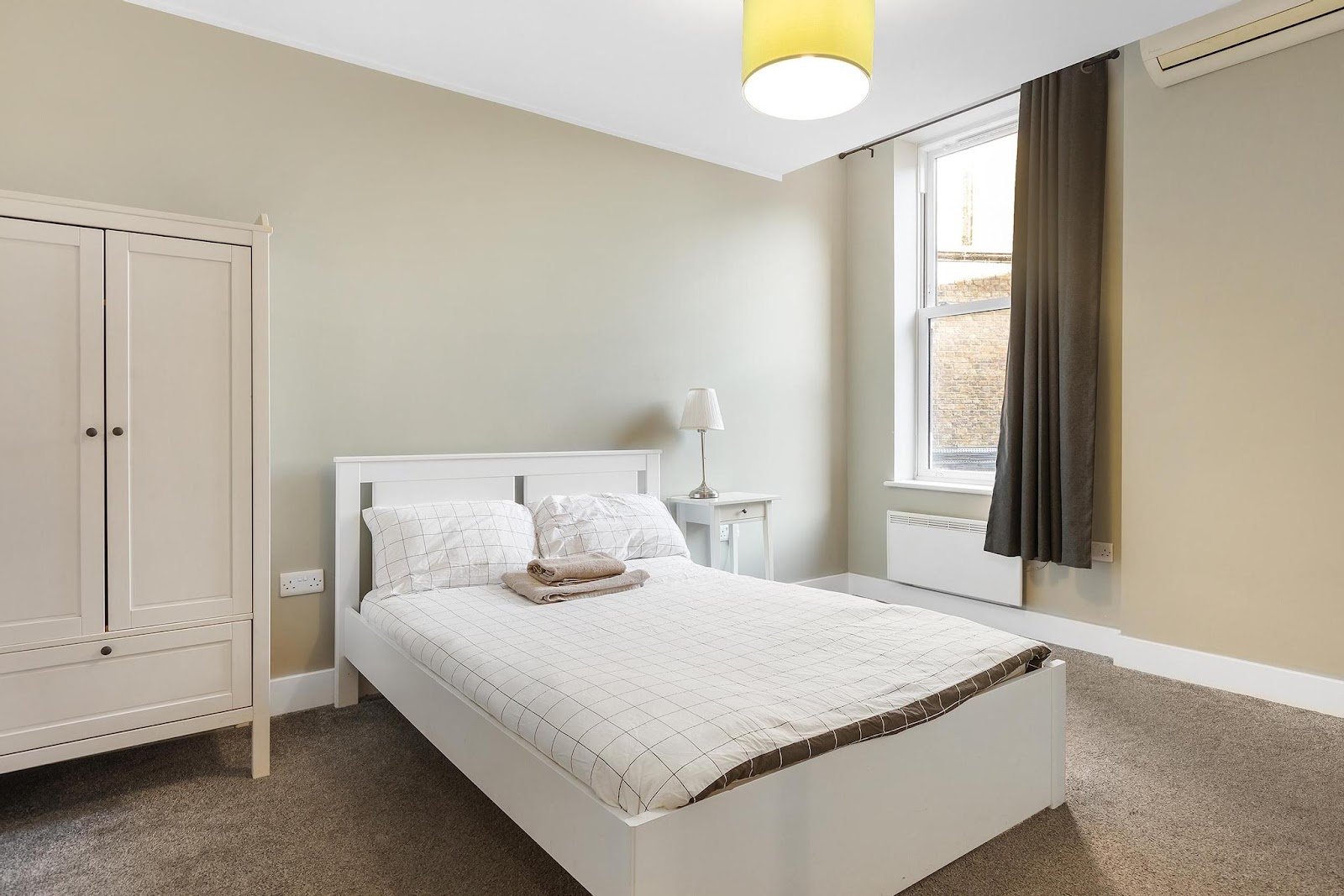 221 Clapham Road, Stockwell
