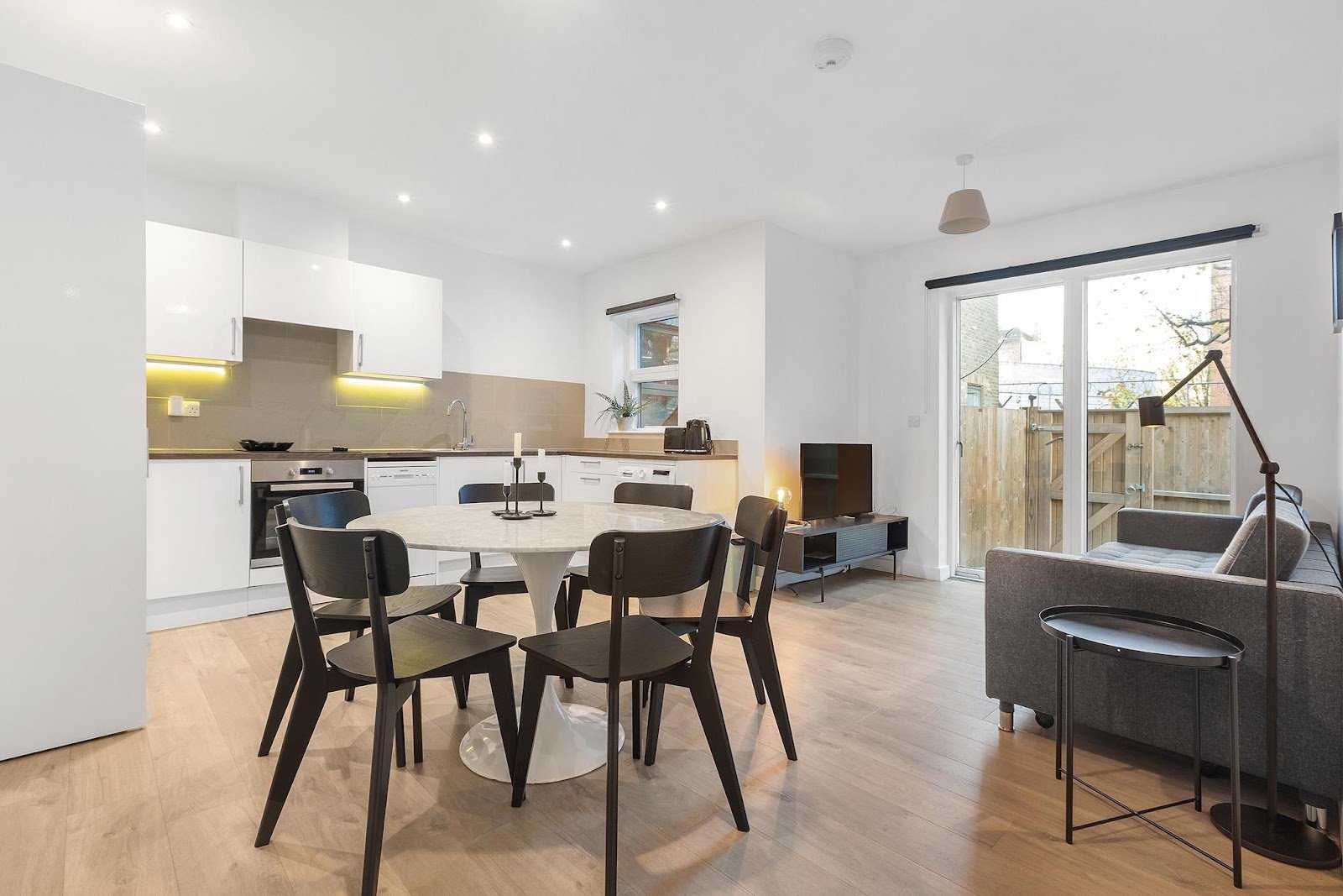 223 Clapham Road, Stockwell