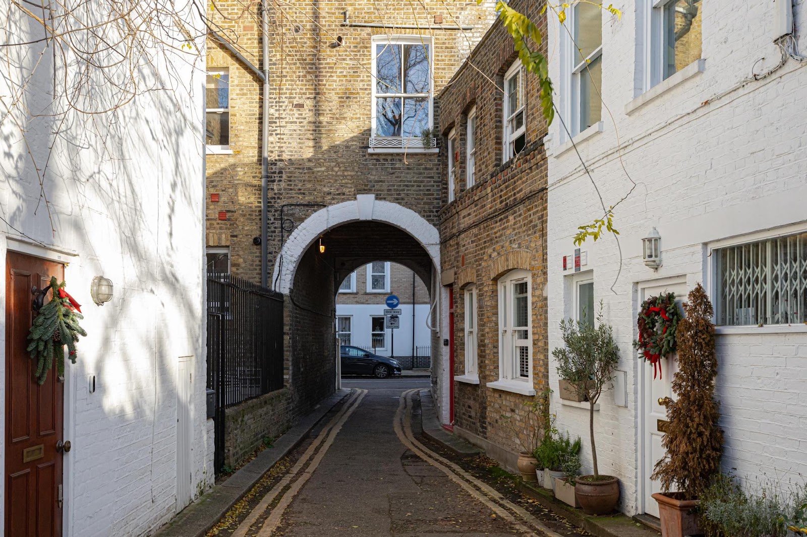 Adrian Mews, Earl’s Court