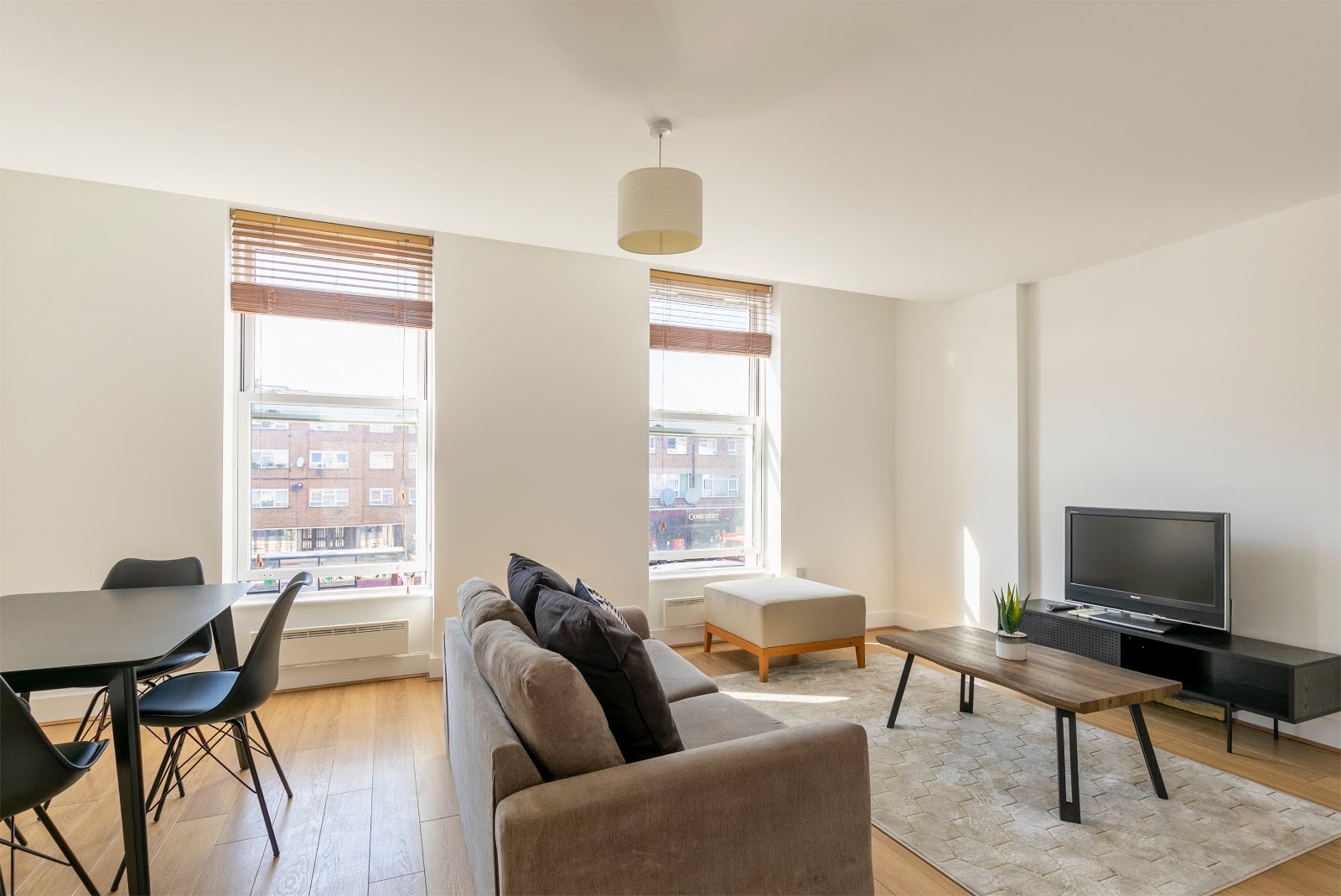 221 Clapham Road, Stockwell