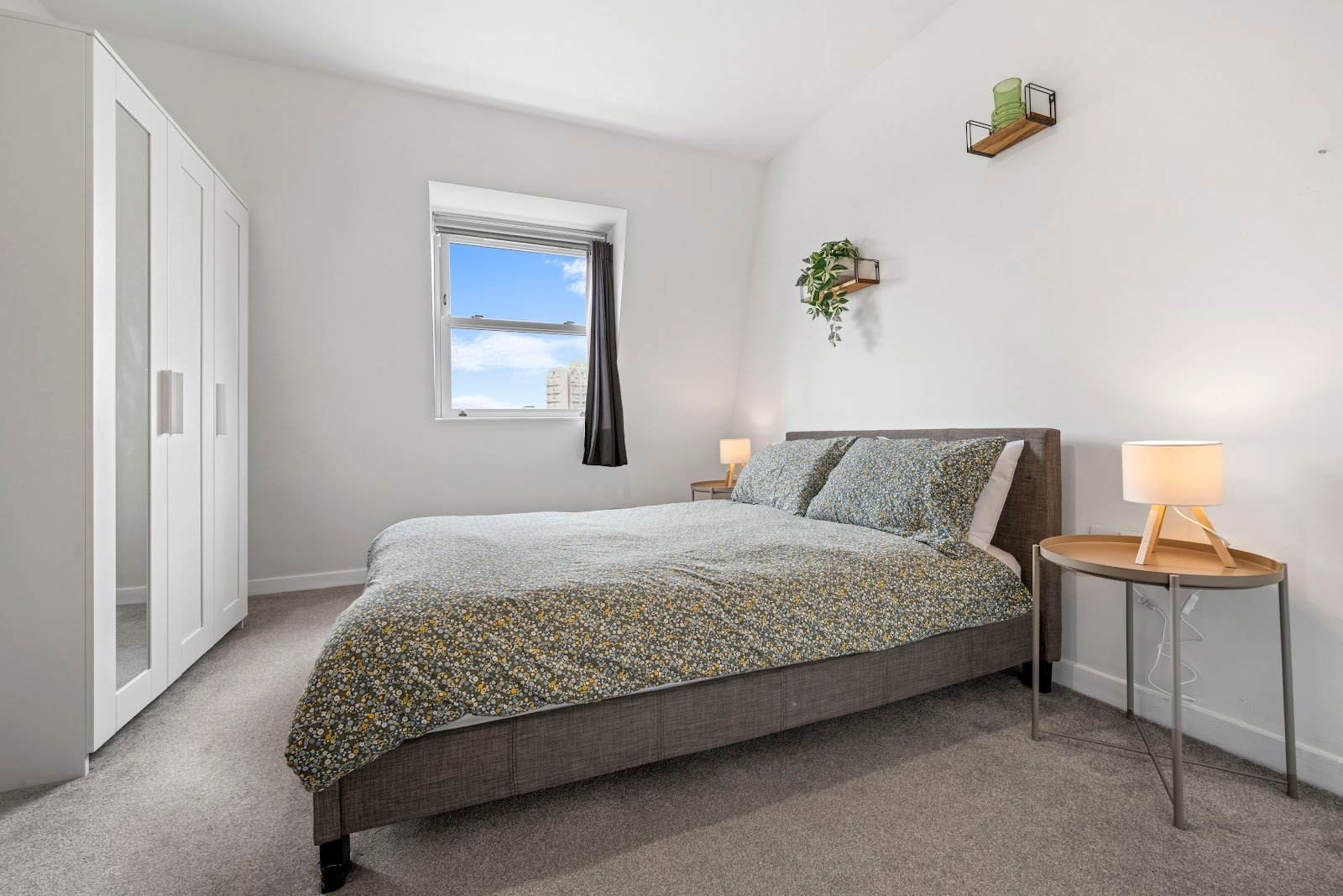 223 Clapham Road, Stockwell